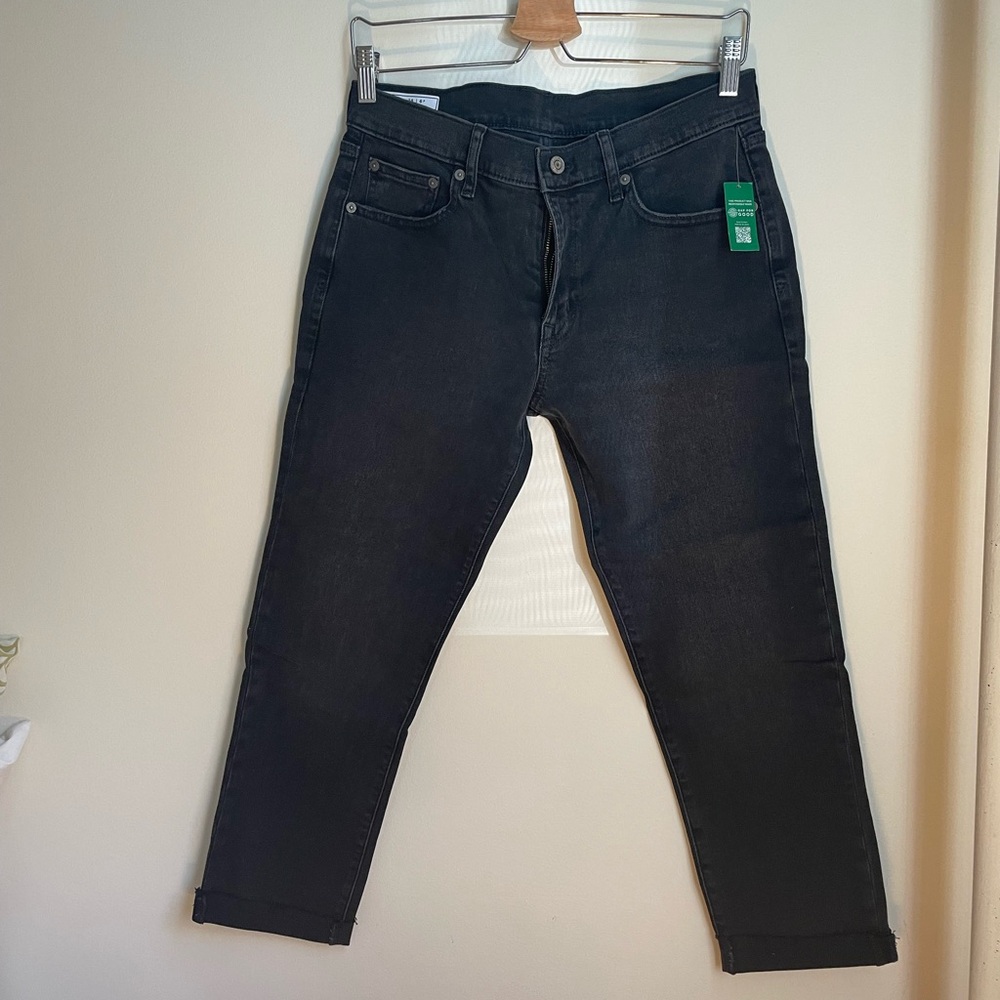 Mid Rise Girlfriend Jeans with Washwell, NWT, Sz 28 Petite, Black Washed